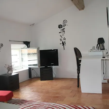 Aux Pots Bleus Frühstückspension Nissan-lez-Enserune