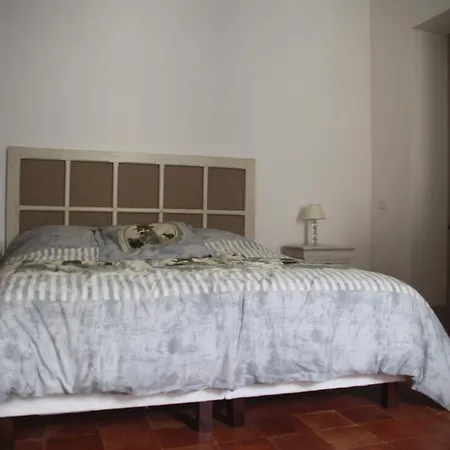 Aux Pots Bleus B&B 3*